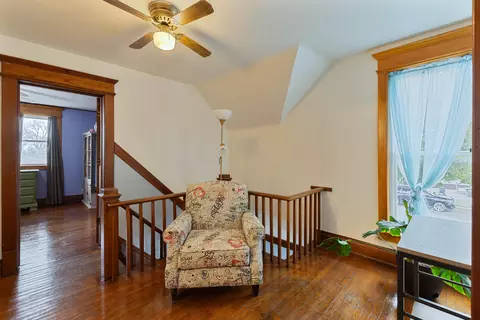 Entry Way - 514 Cipher St, Macedonia, IA 51549 photo 5 of 6
