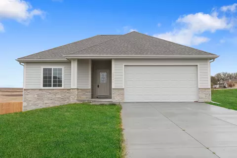 22934 Cayuse St, Glenwood, IA 51534