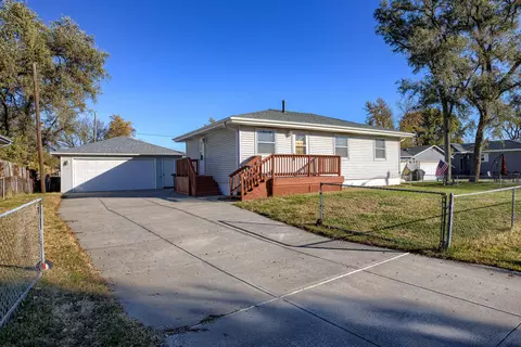 2644 7th Ave, Council Bluffs, IA 51503