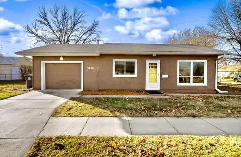 3201 7th Ave, Council Bluffs, IA 51501