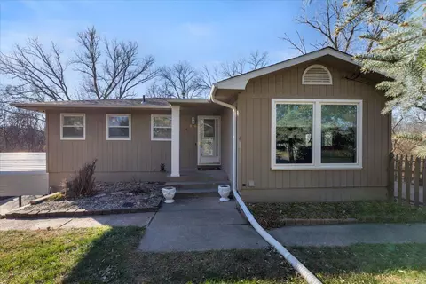 520 N Ridge Rd, Council Bluffs, IA 51503