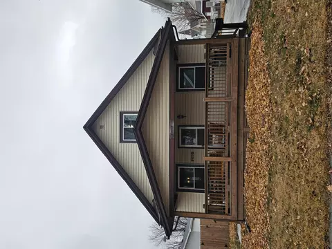 2203 Avenue D Ave, Council Bluffs, IA 51501