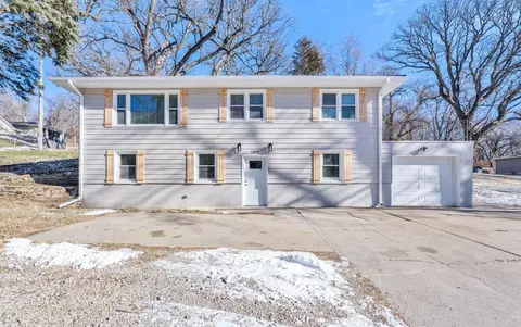 1509 Madison Ave, Council Bluffs, IA 51503