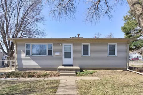 400 S 27th St, Council Bluffs, IA 51501