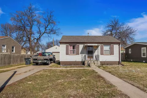 2614 7th Ave, Council Bluffs, IA 51501