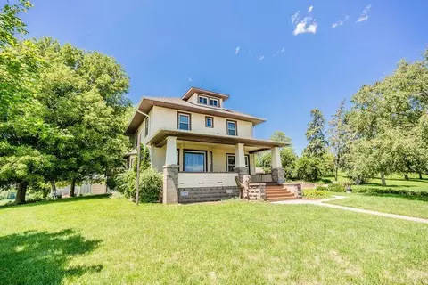 60262 Us Highway 275, Glenwood, IA 51534