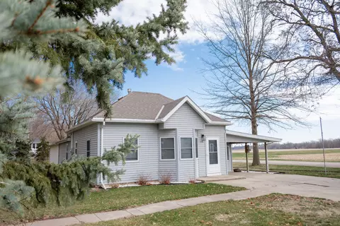 Exterior - 116 E Lyon St, Avoca, IA 51521 photo 7 of 7