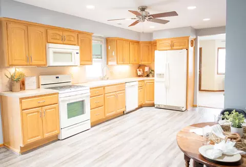 Kitchen - 116 E Lyon St, Avoca, IA 51521 photo 1 of 3
