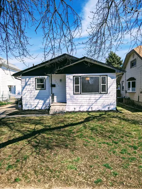 2822 Avenue D, Council Bluffs, IA 51501