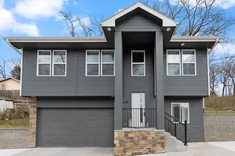 2439 N Broadway, Council Bluffs, IA 51503