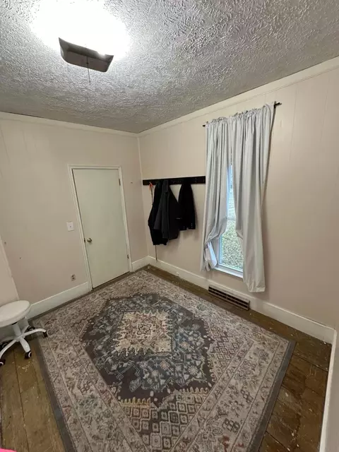 109 E 5th St, Logan, IA 51546 photo 21