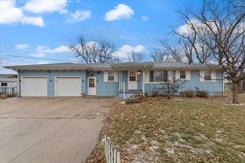 1205 N 29th St, Council Bluffs, IA 51501