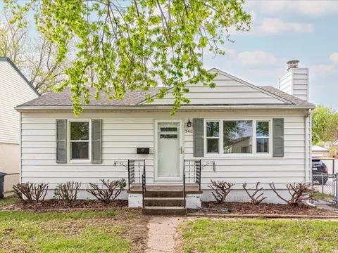 3421 Ave G, Council Bluffs, IA 51501