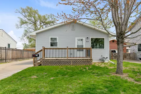 919 Birch St, Council Bluffs, IA 51501