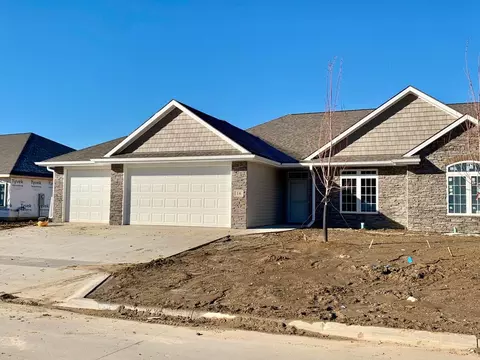 59 Patrick Cir, Council Bluffs, IA 51503