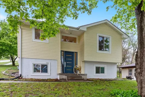 302 N Myrtle St, Glenwood, IA 51534