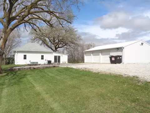 2521 260th St, Logan, IA 51546