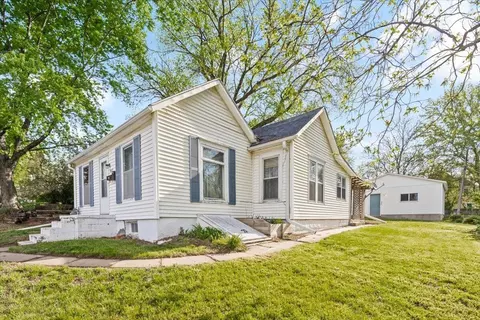 407 N Locust St, Glenwood, IA 51534