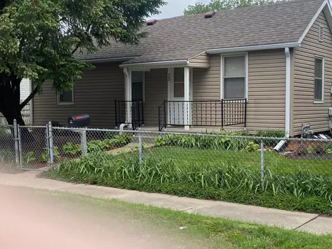 902 Ave D, Council Bluffs, IA 51501