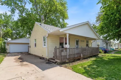 1019 Pine St, Council Bluffs, IA 51501
