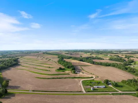 61 50acres Honeysuckle, Council Bluffs, IA 51503