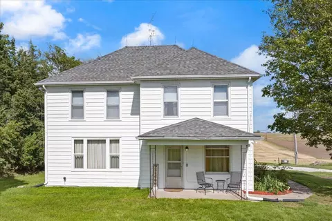22513 470th St, Oakland, IA 51560