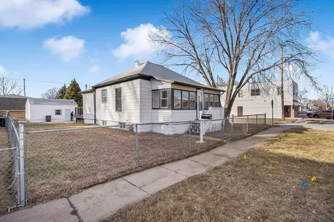 2000 S 10 St, Council Bluffs, IA 51503