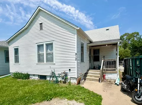 912 Ave I, Council Bluffs, IA 51503
