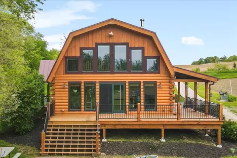 2920 Waubonsie Ave, Tabor, IA 51653