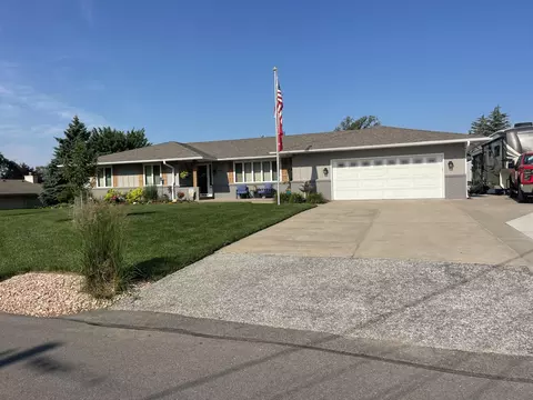 1504 Indian Hills Rd, Council Bluffs, IA 51503