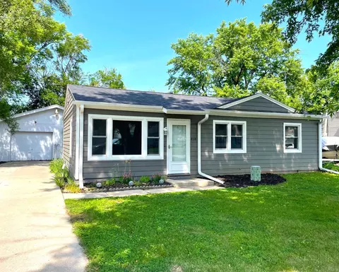 4114 Jewell St, Council Bluffs, IA 51501