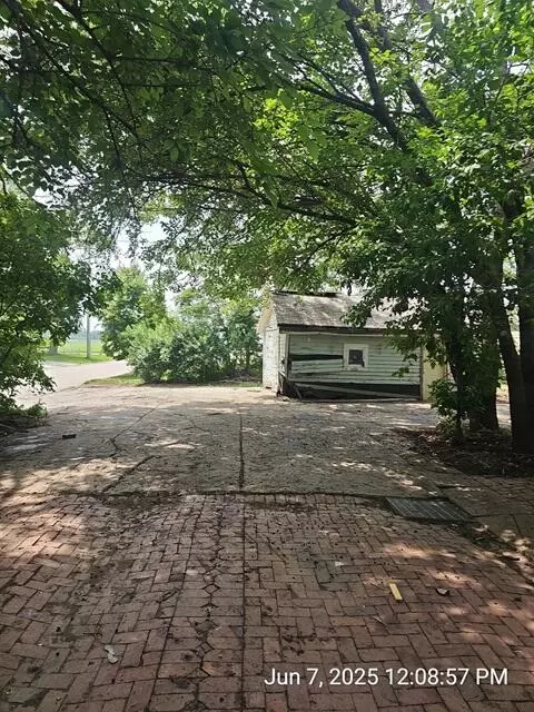 1703 15 Ave, Council Bluffs, IA 51501