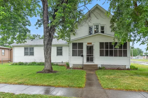 125 S 23rd St, Council Bluffs, IA 51501