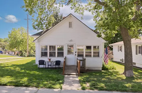 412 Park St, Minden, IA 51553