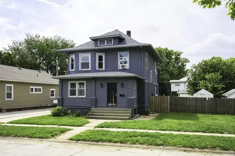915 3rd Avenue Ave, Council Bluffs, IA 51501