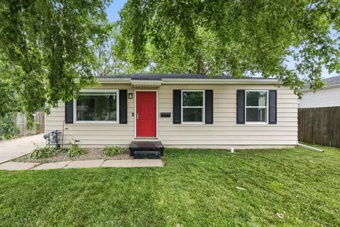 1207 Westside Dr, Council Bluffs, IA 51501