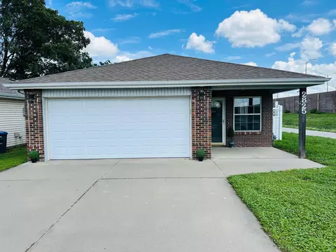 2825 S 10th St, Council Bluffs, IA 51501
