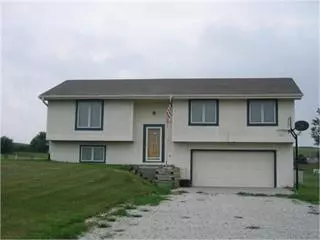 25199 Ellington Ave, Glenwood, IA 51534