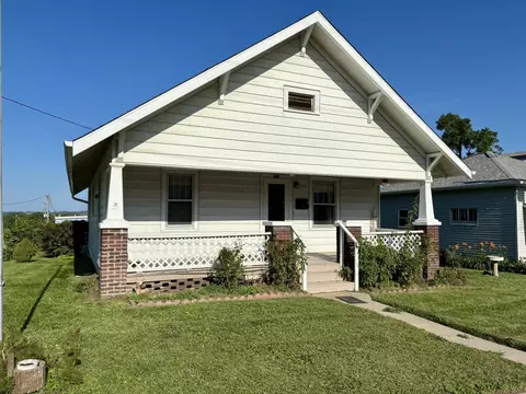 122 N 9th St, Missouri Valley, IA 51555