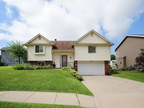 114 Antioch Drive Dr, Council Bluffs, IA 51503