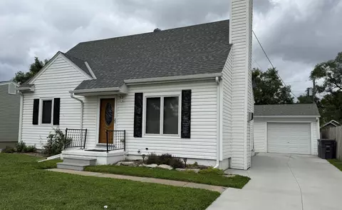 2808 9th Ave, Council Bluffs, IA 51501