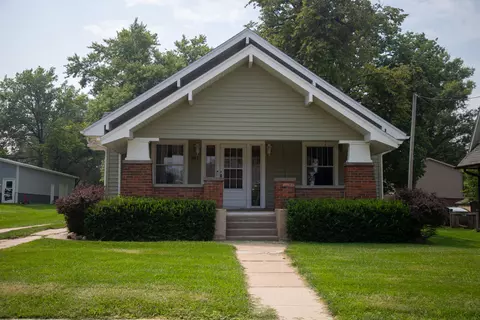 301 Brown St, Oakland, IA 51560