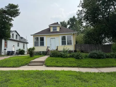 2445 8th Ave, Council Bluffs, IA 51501