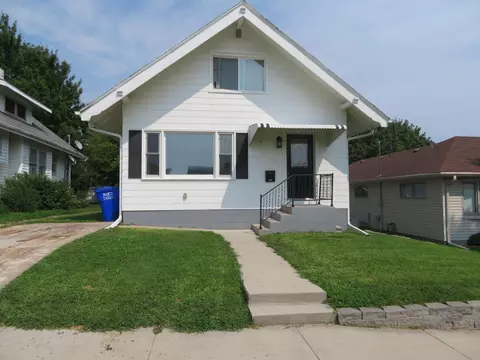 406 N 8th St, Missouri Valley, IA 51555