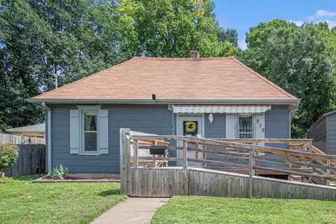915 Harrison St, Council Bluffs, IA 51503