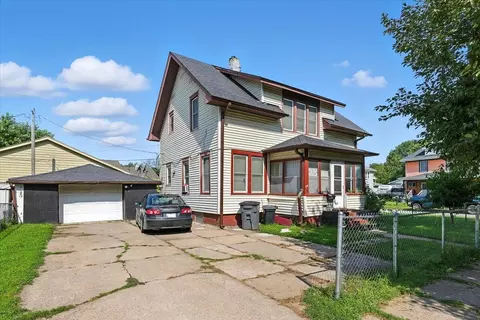 400 S 18th St, Council Bluffs, IA 51501