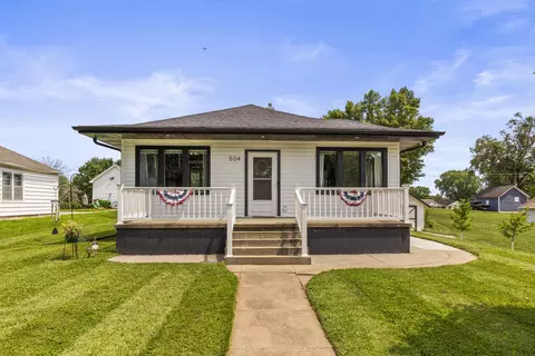 504 3rd St, Neola, IA 51559
