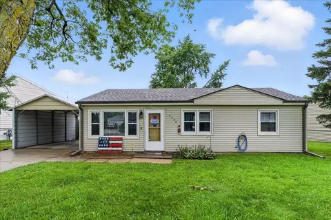 3003 Bel Air Dr, Council Bluffs, IA 51501