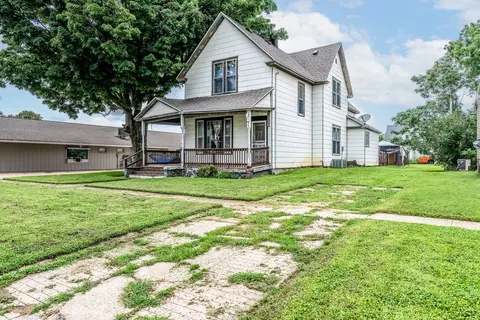 408 Court St, Harlan, IA 51537