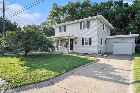 508 N Sierra Dr, Council Bluffs, IA 51503